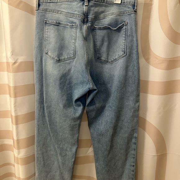 Old Navy Jeans- size 14 - Picture 2 of 2